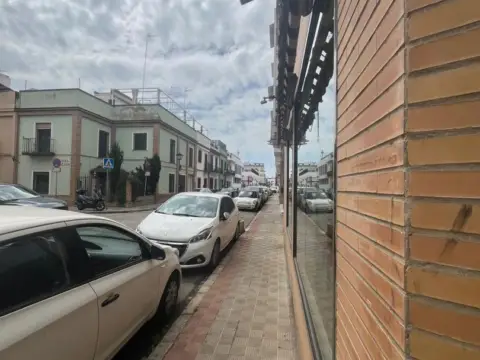 Local comercial en calle Amante Laffón