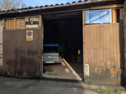 Casa en Barrio de la Alceda, 72