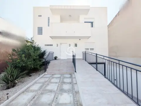 Casa en Afueras de Jaén - Altos del Puente Nuevo