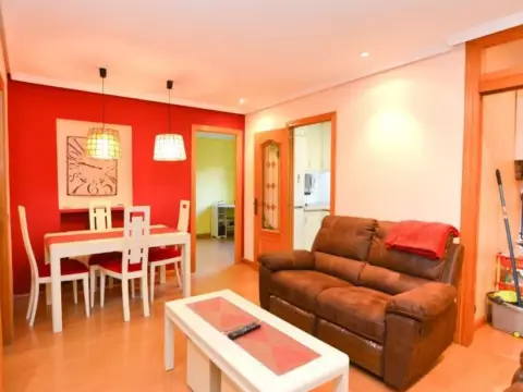 Piso en Carrer de les Bòbiles