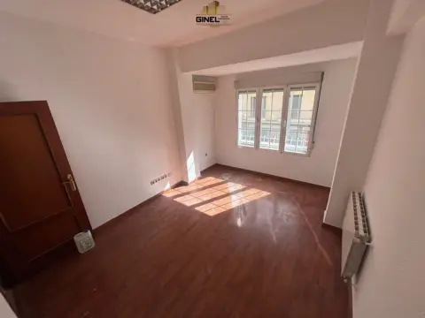 Piso en Centro - Plaza de La Constitución