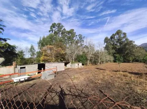 Finca rústica en Peitieiros