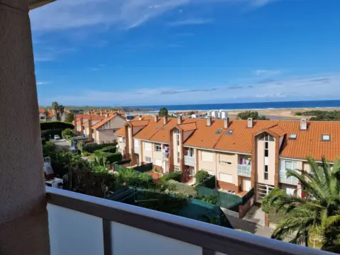 Dúplex en calle Abra del Pas