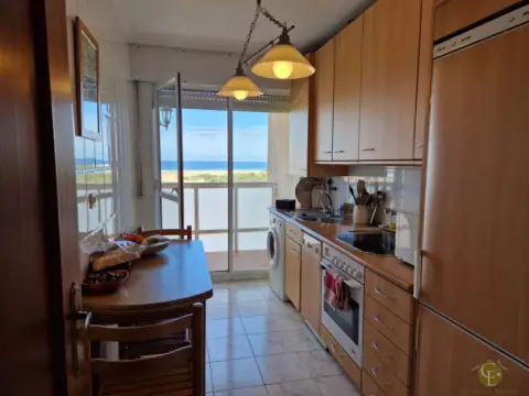 Dúplex en calle Abra del Pas