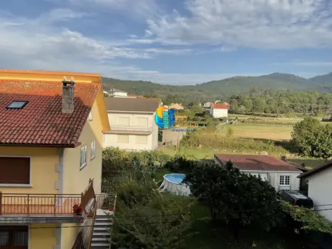 Piso en calle Aurea Lorenzo Abeijón