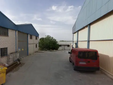 Nave industrial en Avenida de las Canteras