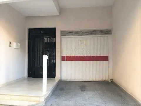 Garaje en calle de Gabriel Miró, 22