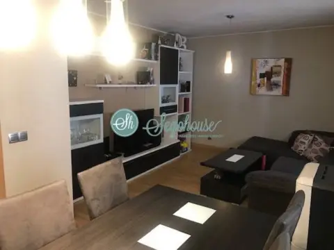 Piso en calle del Obispo Daniel Llorente