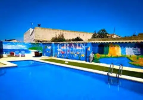 Casa adosada en Villar de Chinchilla