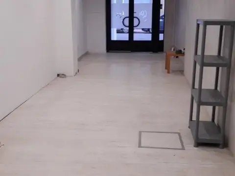 Local comercial en Herrero