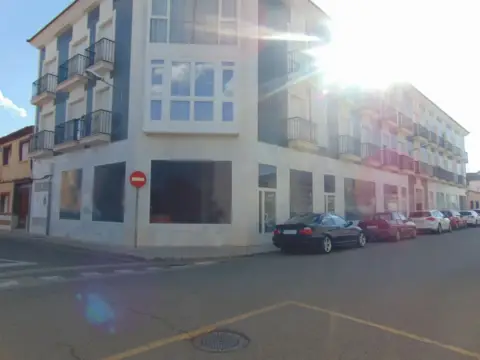 Local comercial en Manzanares