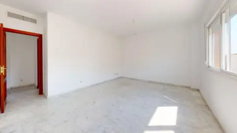 Piso en calle Águila Perdicera
