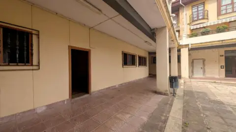 Local comercial en calle del Camino Real, 26