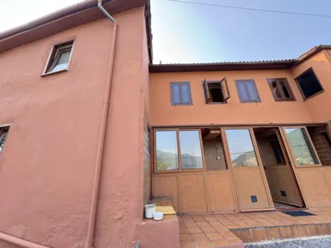 Casa en calle El Castro
