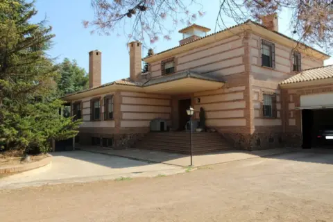 Chalet en La Poblachuela
