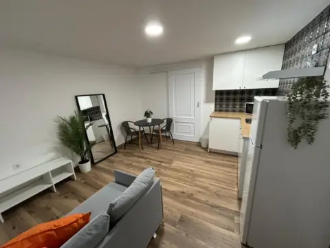 Estudio en Avenida Media