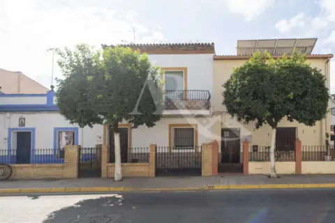 Casa en calle de Granada