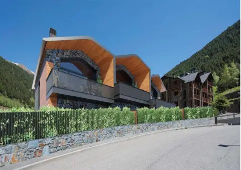 Casa adosada en Canillo