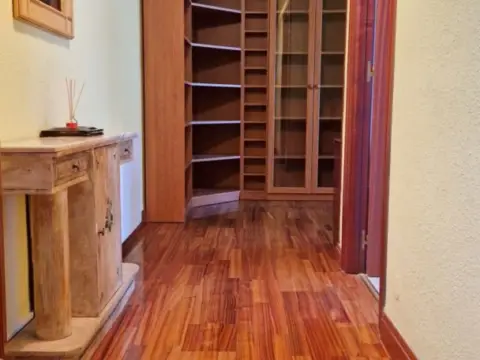 Piso en calle de la Cruz