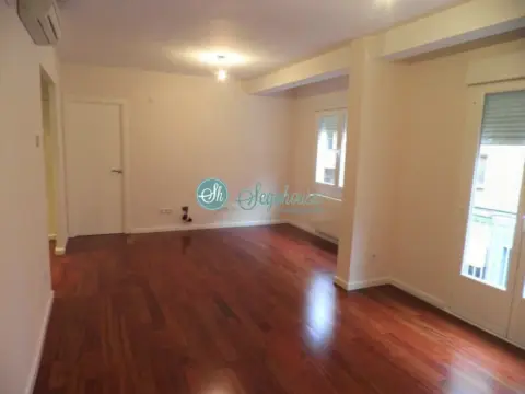 Piso en calle de los Coches