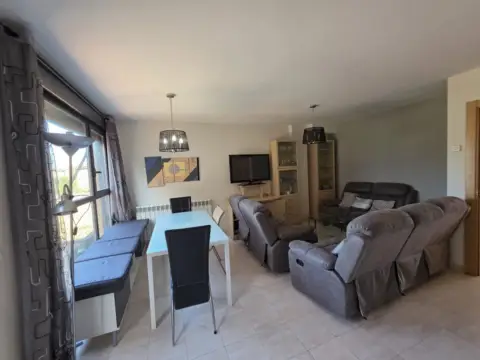 Casa adosada en Cihuri