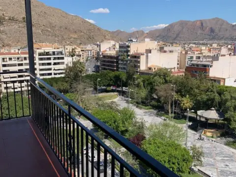 Ático en Avinguda de Teodomiro, 10