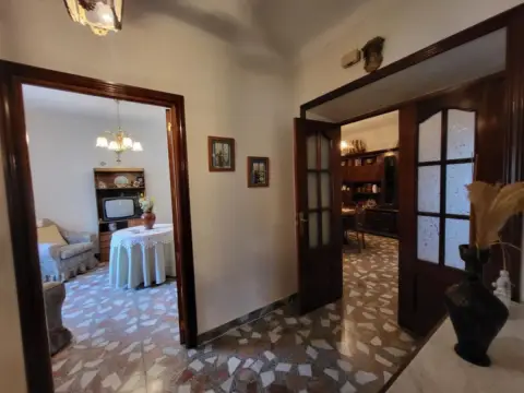 Casa en Casas de Benitez