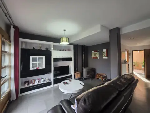 Casa adosada en Zabalgana