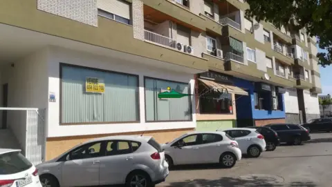 Local comercial en Ctra N-340