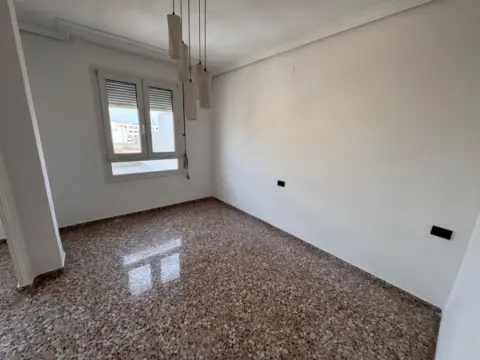 Piso en Carrer del Antiguo Reino de Valencià