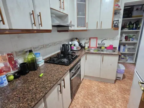 Piso en Carrer de Montoliú