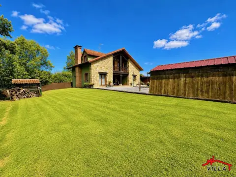 Chalet en Barcena de Cicero