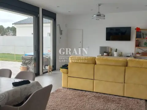 Chalet en Urb. los Prados