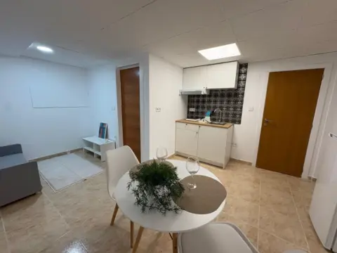 Estudio en Avenida Alta