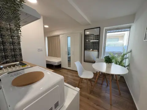 Estudio en Avenida Media