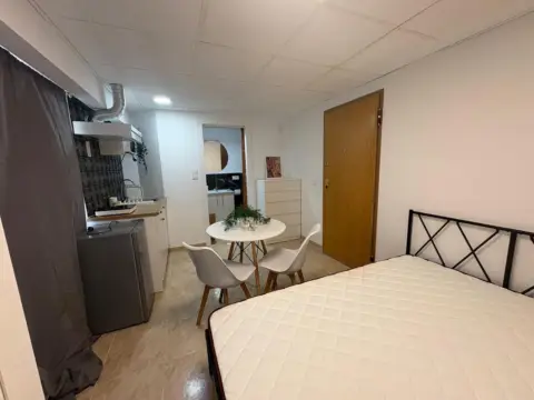 Estudio en Avenida Media