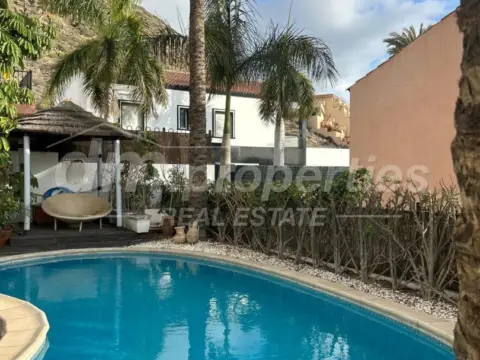 Casa – Arona