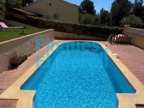 Chalet en Carrer de les Moreres