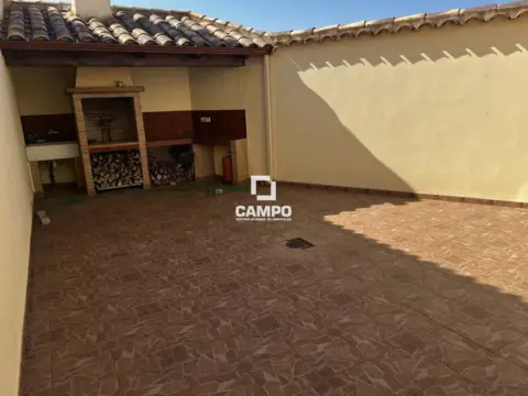 Casa adosada en Ossa de Montiel