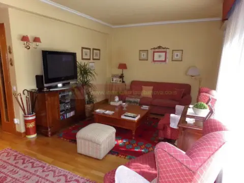 Casa unifamiliar en Avenida de La Rioja
