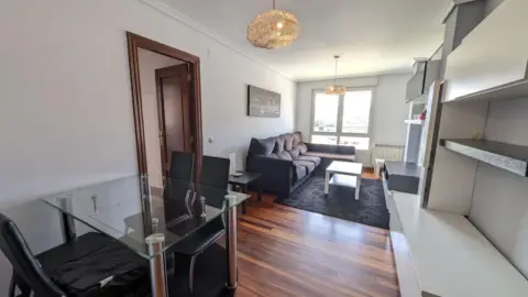 Piso en calle Hoznayo-Sierra, nº 42