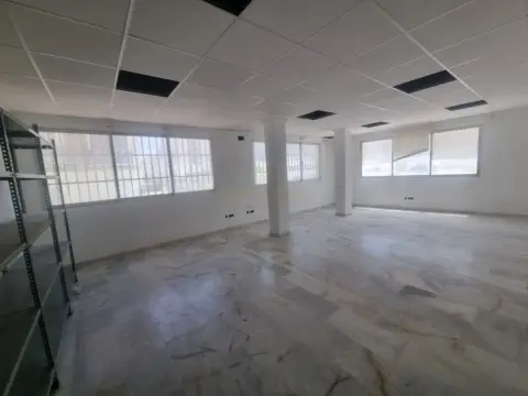 Local comercial en Centro