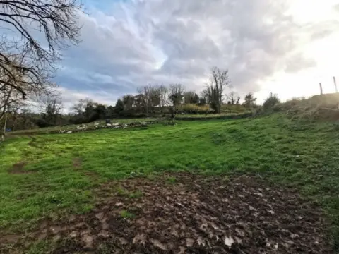 Finca rústica en calle La Torre