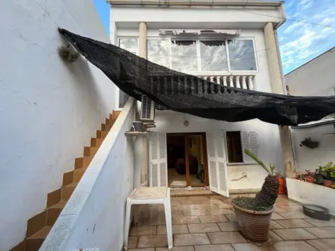 Casa en calle Can Canet