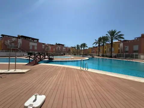 Apartamento en Avenida de Juan Sebastián Elcano, 3