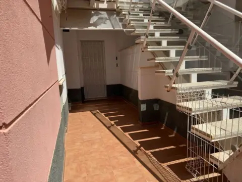 Apartamento en Avenida de Juan Sebastián Elcano, 3