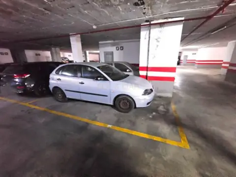 Garaje en Avenida de los Manantiales