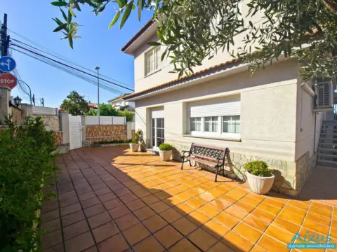 Chalet en Cerdanyola del Vallés