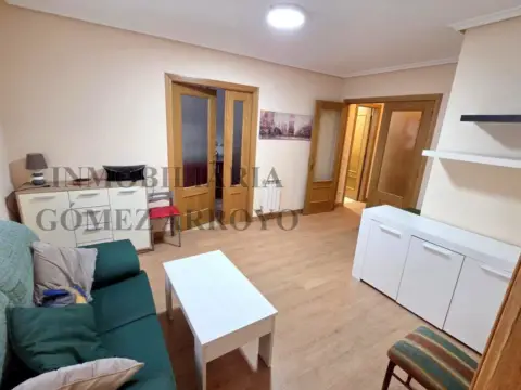 Apartamento en calle de Teófilo Ortega, 1