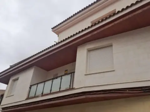 Casa adosada en Centro